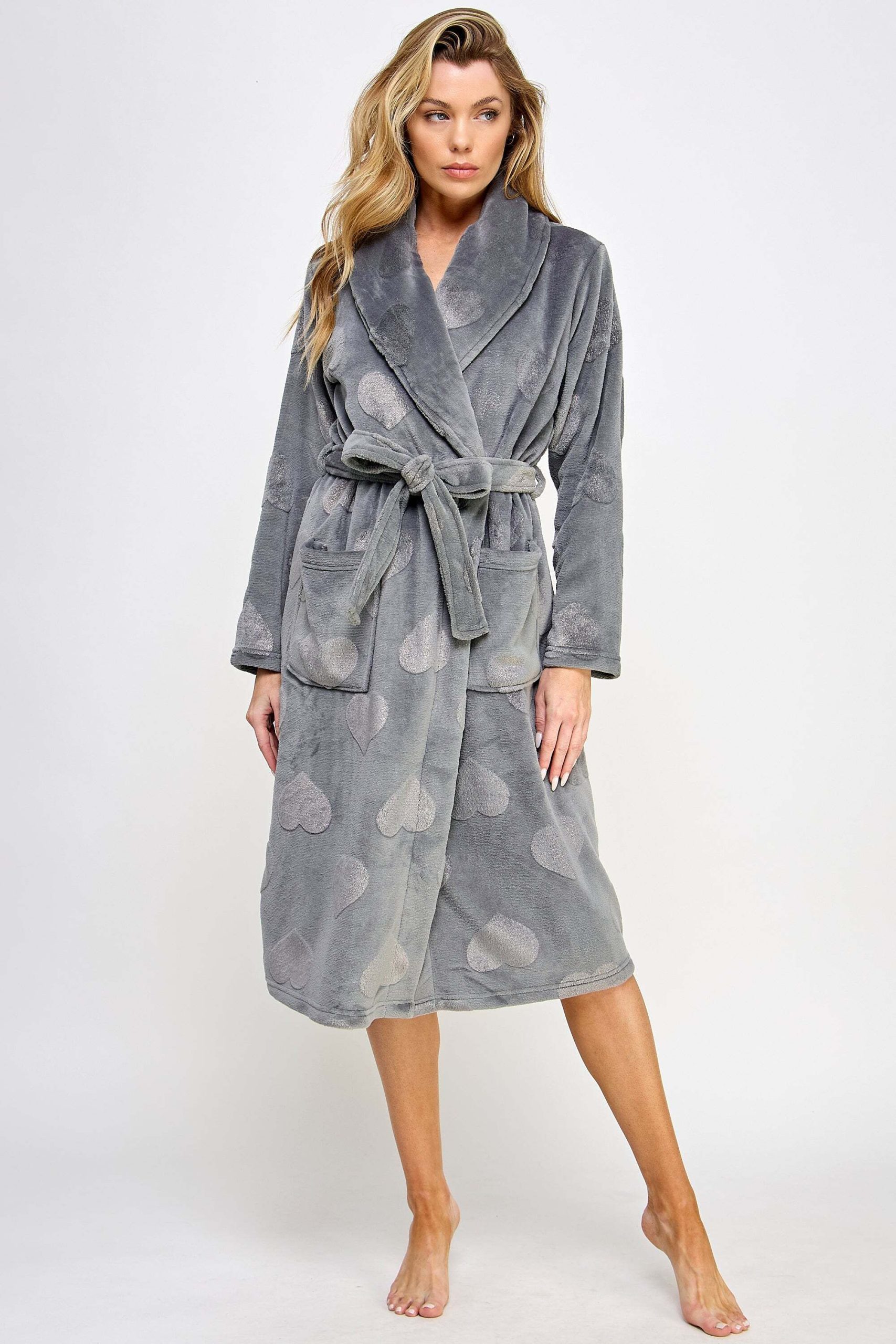 2487-beverly-robe_94053315.jpg